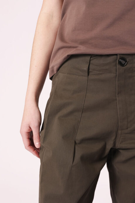 PANTALON PINZAS CORINNA - Imagen 3