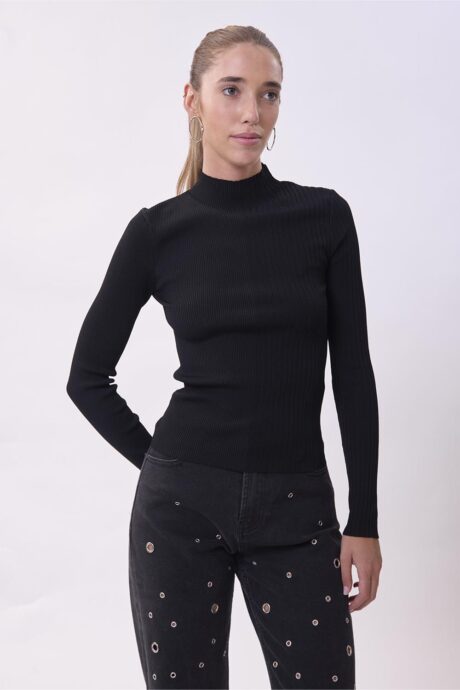 JEANS WIDE OJALILLOS VICTORIA - Imagen 4