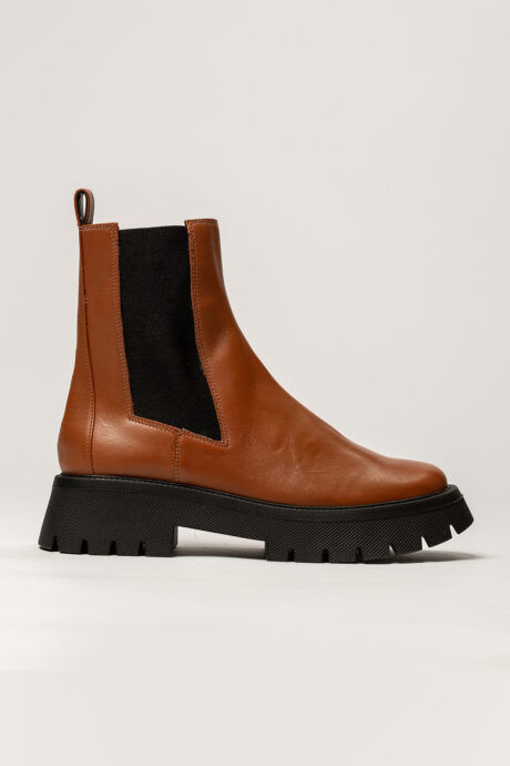 BOTA AUGUSTA - Imagen 6