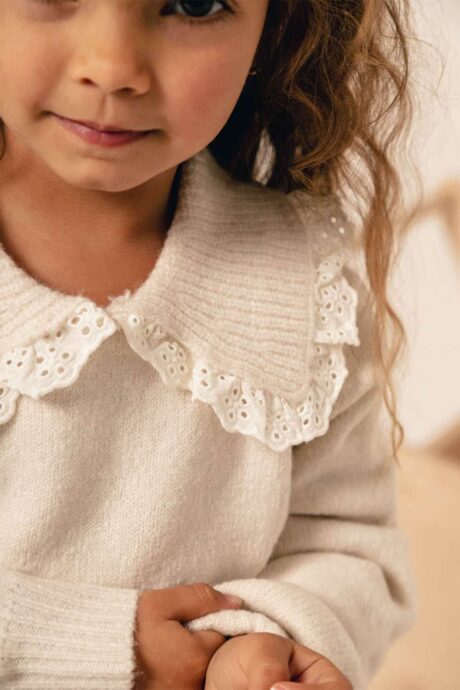 SWEATER PUNTO CUELLO ROMANTICO CREAM - Imagen 9