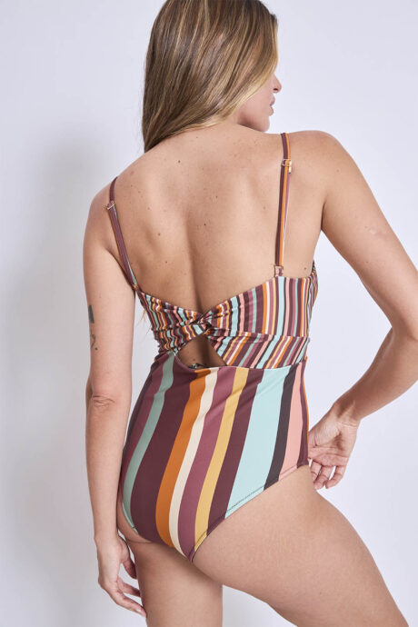 TRAJE DE BAÑO OLA - Imagen 10