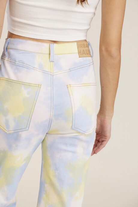 REGULAR JEANS ESTAMPA HEAVEN - Imagen 4