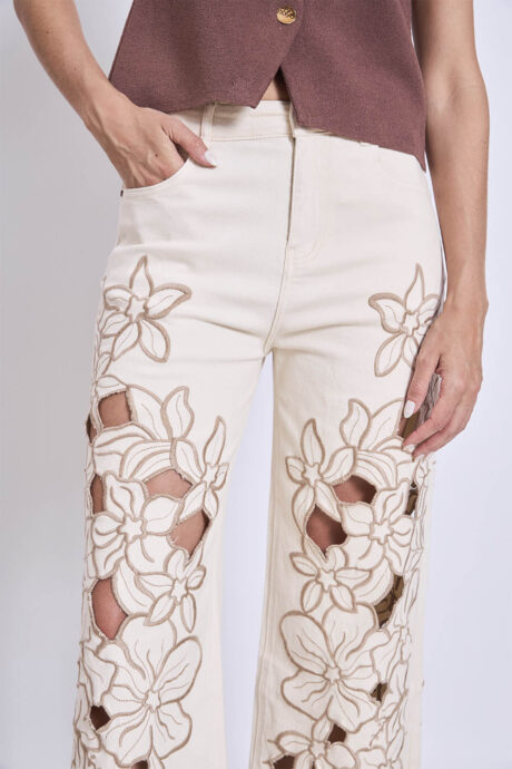 JEANS BORDADOS VICENTA - Imagen 6