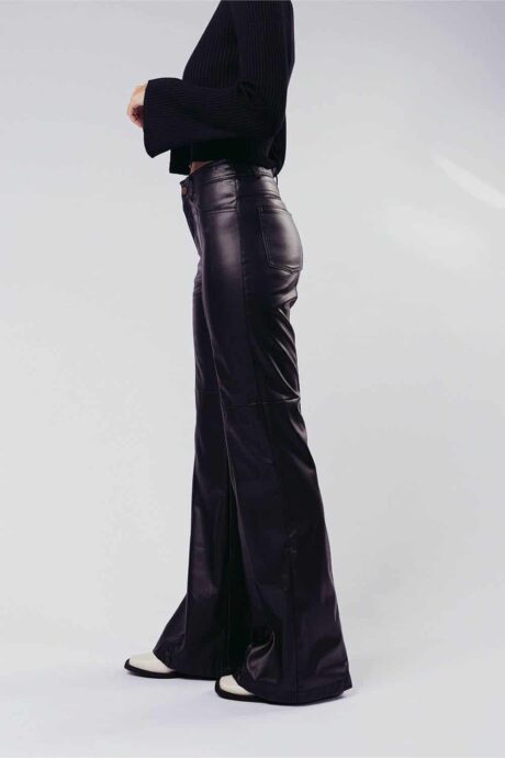 PANTALON EFECTO PIEL LESLIE - Imagen 3