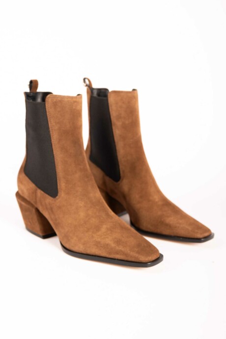 BOTA PAULINA - Imagen 8