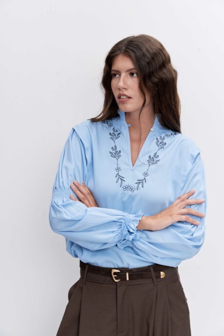 BLUSA BORDADOS EUGENIA - Imagen 9