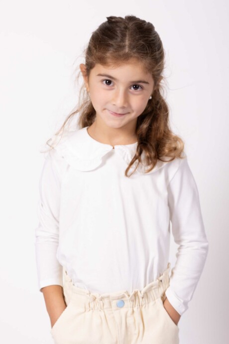 TSHIRT CUELLO MILLIE - Imagen 5