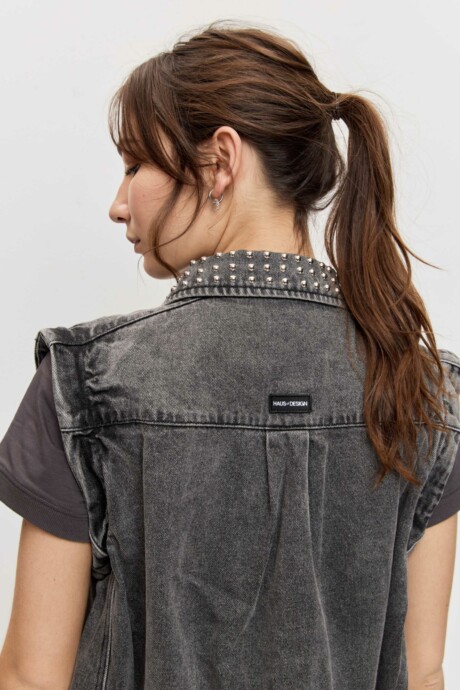 CAZADORA DENIM TACHAS ELINA - Imagen 9