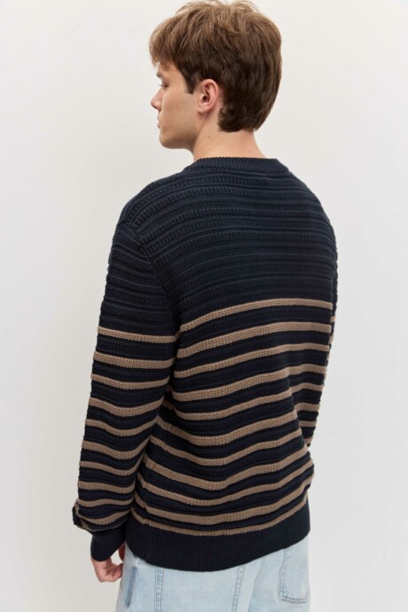 SWEATER PUNTO UBON - Imagen 7