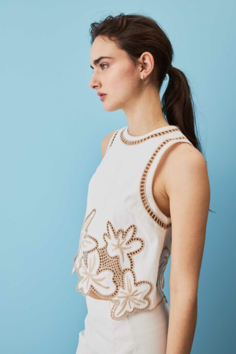 BLUSA BORDADOS EMMA - Imagen 9