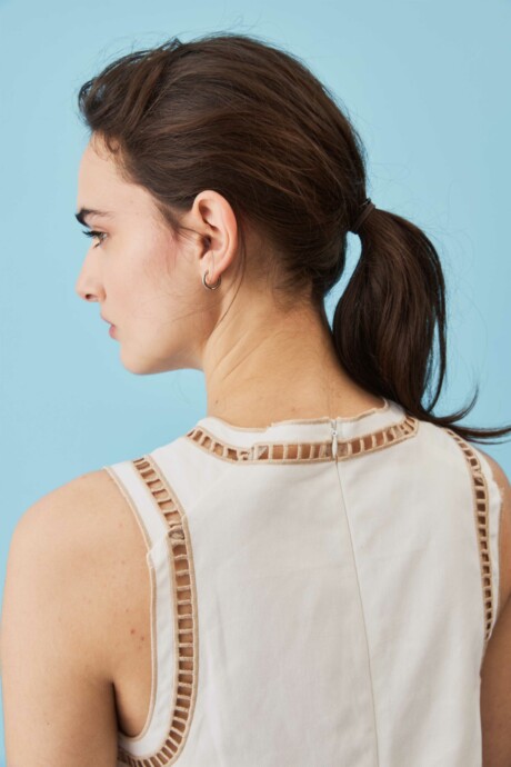 BLUSA BORDADOS EMMA - Imagen 11