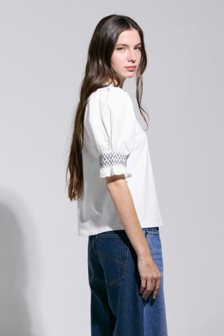 REMERA NOA - Imagen 4