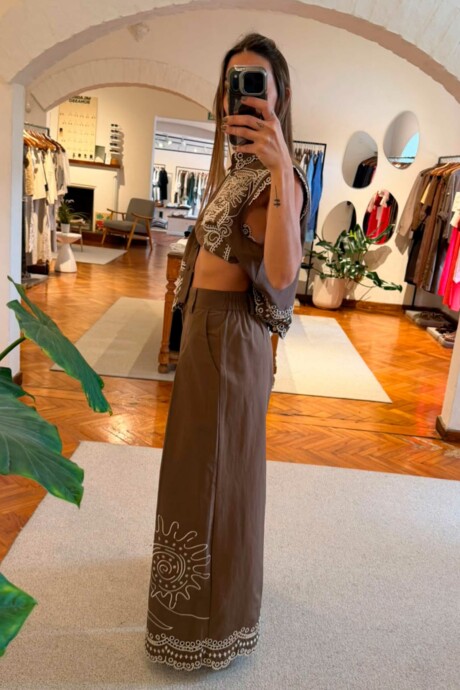 PANTALON BORDADO MILA - Imagen 10